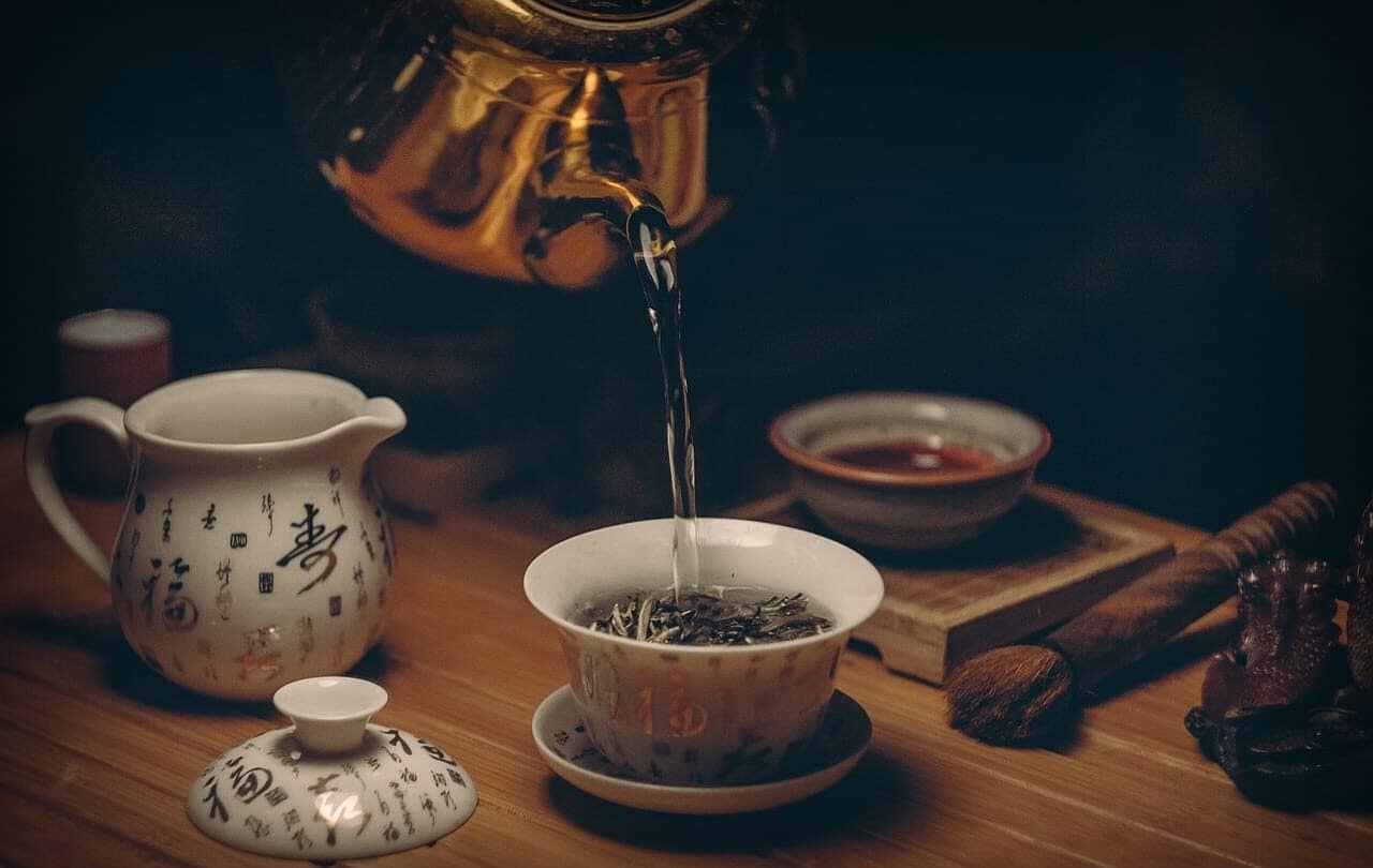 أعشاب تزيد الحليب وأخرى خطيرة على الرضع